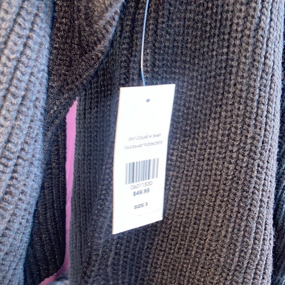 FTF Off the Shoulder Sweater - Picture 5 of 8